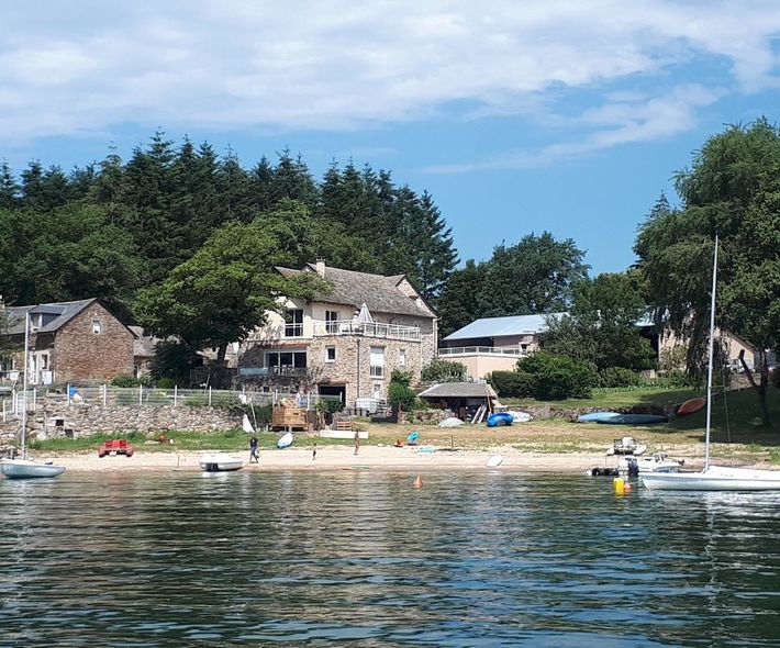 LA MAISON DU LAC à CANET DE SALARS